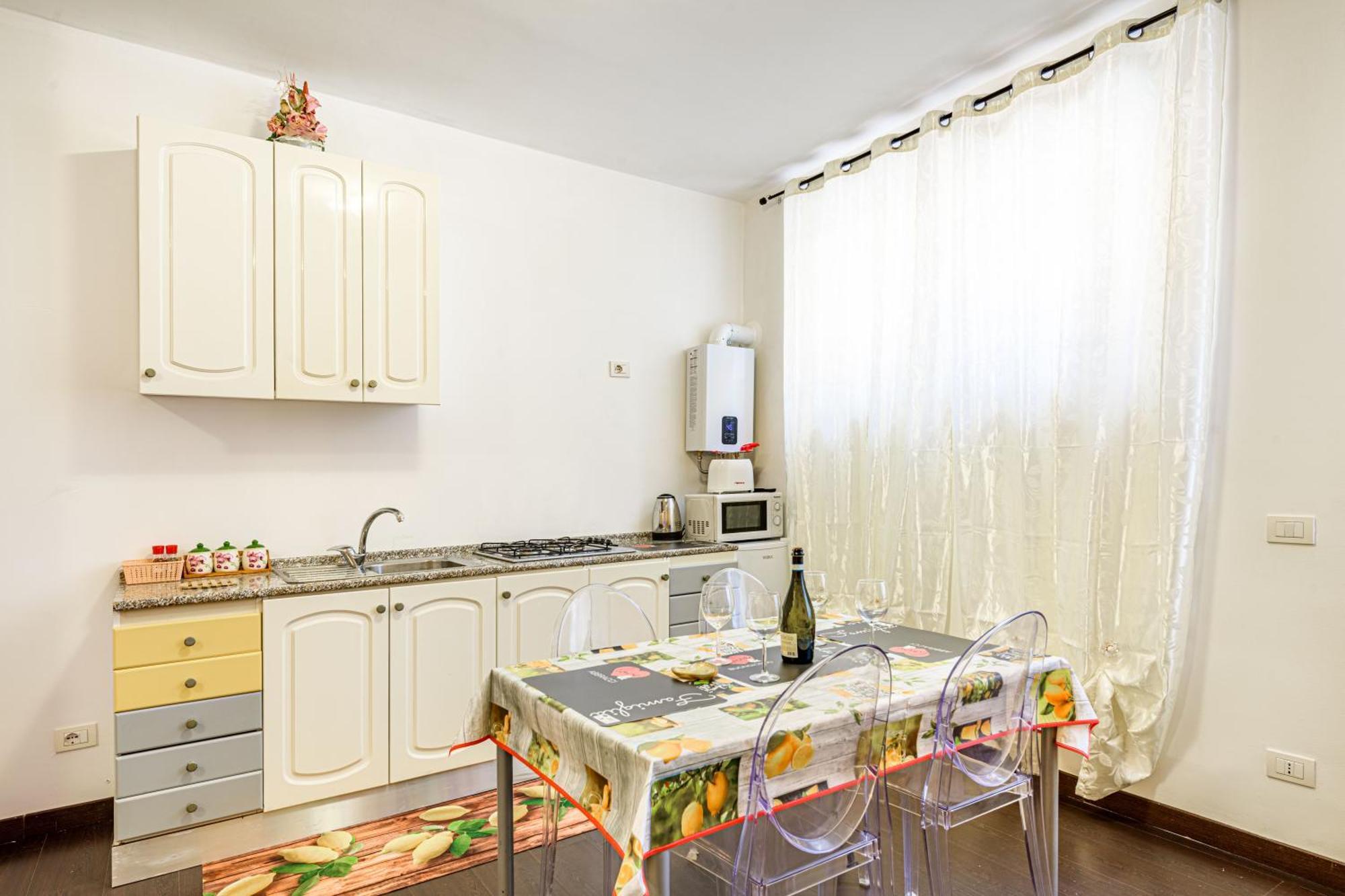 Deluxe Apartments Pantheon Rome Exterior photo